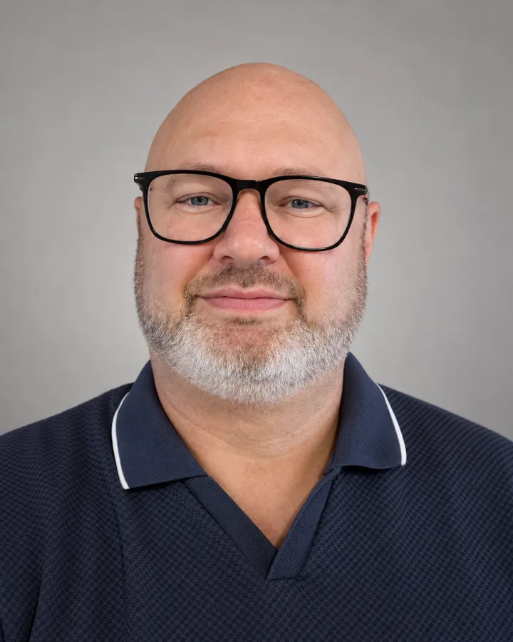 Alex Hofmann, Ihr Ansprechpartner für Bauelemente, Handwerk und Energie